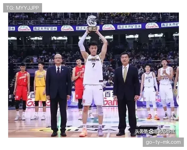 季后赛“辽粤争霸”格局再现，新生代球员能否改变对决走势？