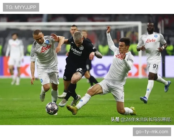 纪录片《亚平宁的午后》上映,聚焦意甲老牌球队球迷文化 纪录片《亚平宁的午后》上映,聚焦意甲老牌球队球迷文化